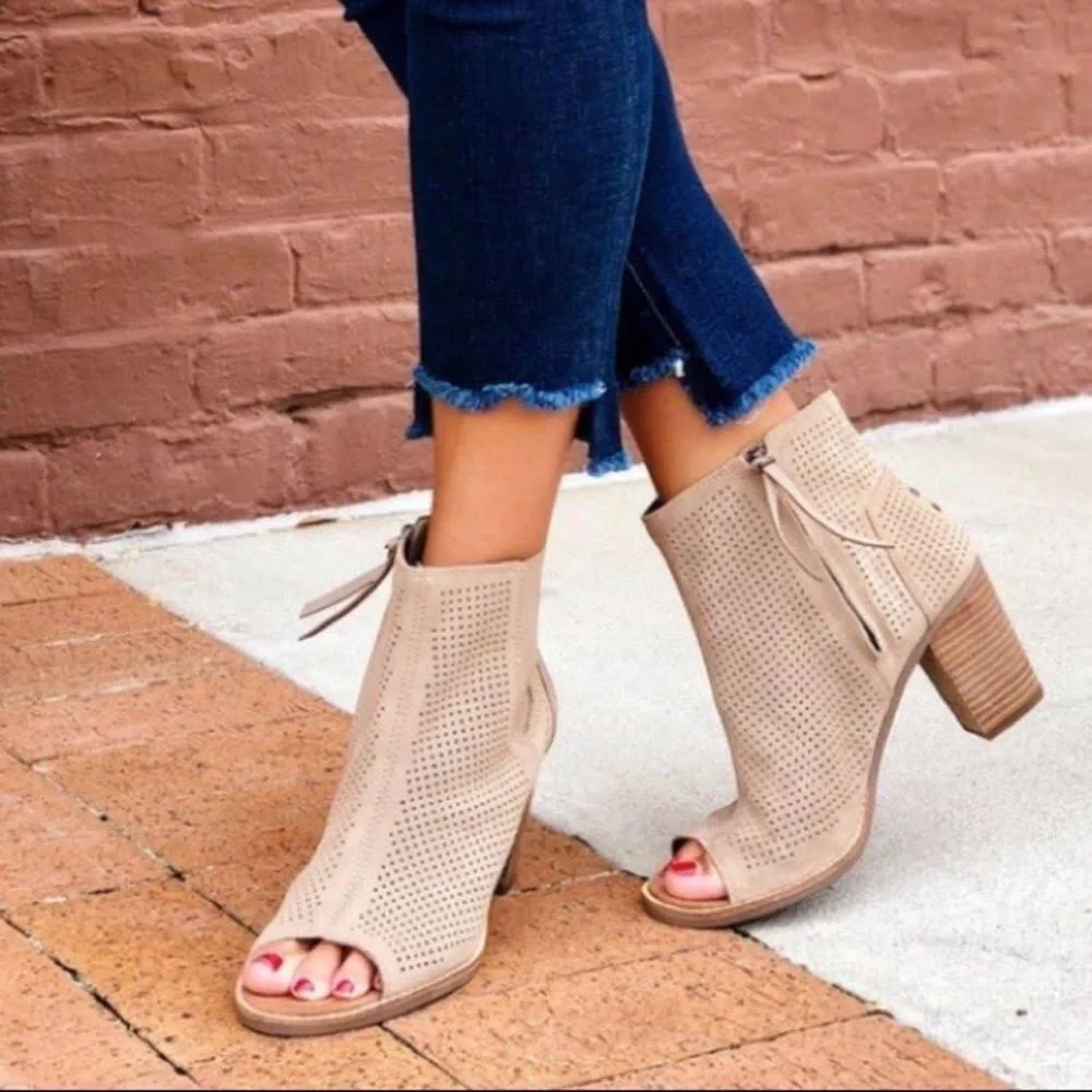 TOMS MAJORACA tan suede leather peep toe ankle boot - Picture 1 of 10